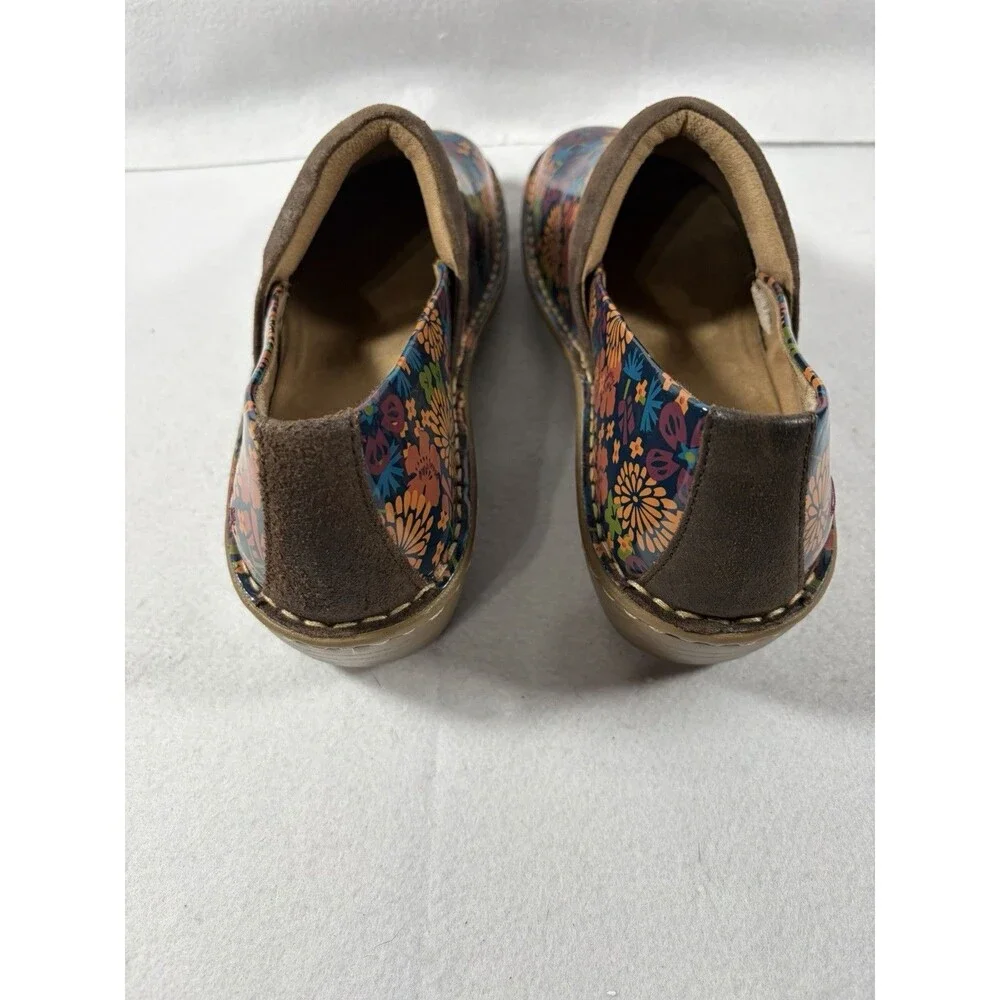 LILA SPA COMFORT-SUREGRIP BEAUTIFUL FLORAL Slip-On CLOGS Size9.5 Slip Resistant